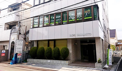 個別指導キャンパス 江坂校の外観